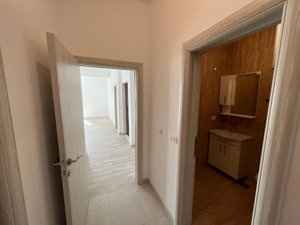 Prodaja, dvosoban stan, 72m², Ulcinj, Crna Gora