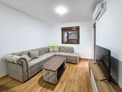 Rent, one bedroom apartment, 40m², Stari Aerodrom, Podgorica - image 3
