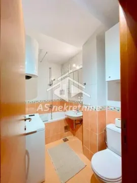 Izdavanje, dvosoban stan, 53m², Kalenić Pijaca, Vračar Sve Podlokacije - image 9