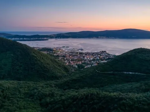 Prodaja, kuća, 114m², Tivat, Crna Gora - image 2