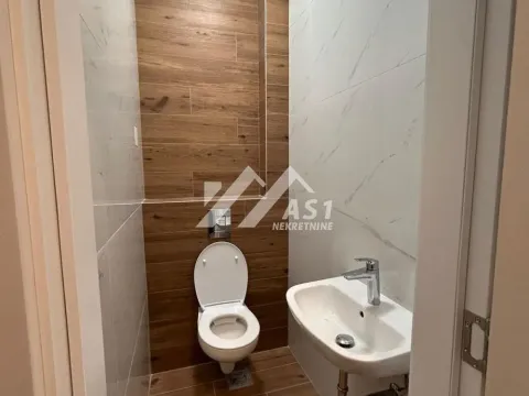 Izdavanje, četvorosoban stan, 102m², Bulevar Oslobodjenja, Novi Sad Sve Podlokacije - image 7