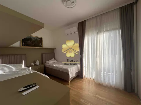 Izdavanje, trosoban stan, 115m², Drac, Podgorica - image 8