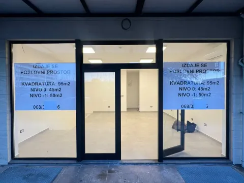 Rent, office space, 95m², City Kvart, Podgorica - image 13