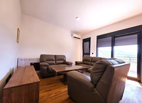 Rent, two bedroom apartment, 76m², Gorica C, Podgorica - image 1