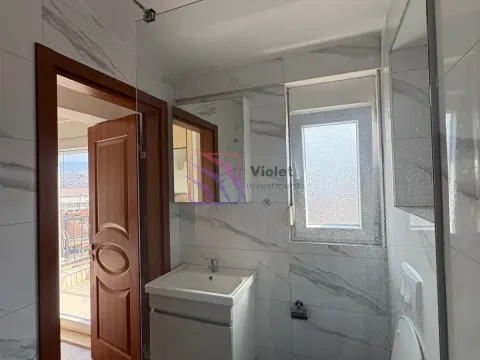 Prodaja, jednosoban stan, 52m², Stari Aerodrom, Podgorica - image 12