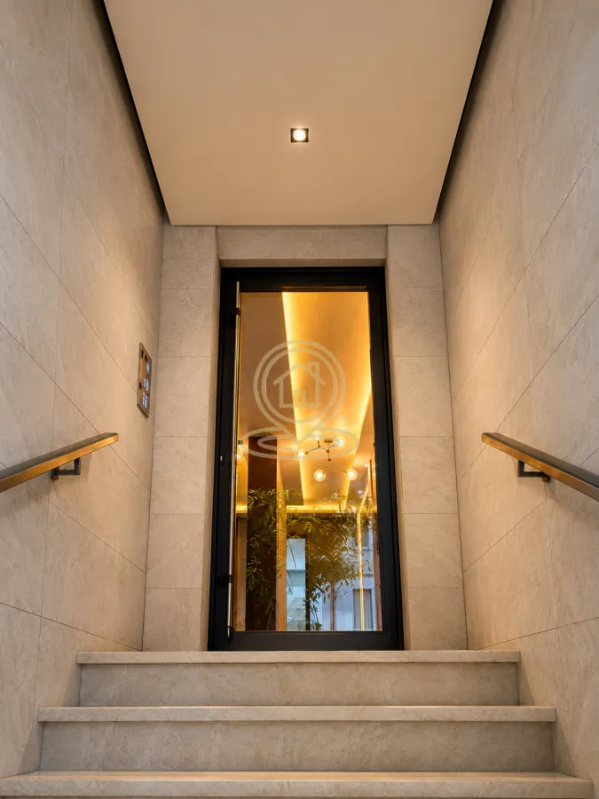 Izdavanje, dvosoban stan, 38m², Čubura, Beograd