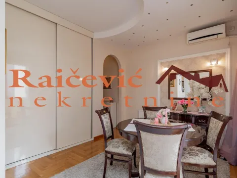 Sale, two bedroom apartment, 68m², Zemun Gornji Grad, Zemun Sve Podlokacije - image 6