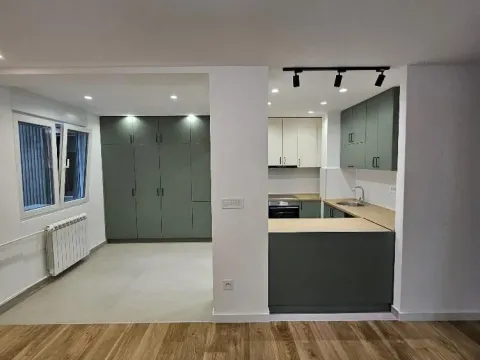 Izdavanje, trosoban stan, 85m², Novi Beograd Blok 23, Novi Beograd Sve Podlokacije - image 6