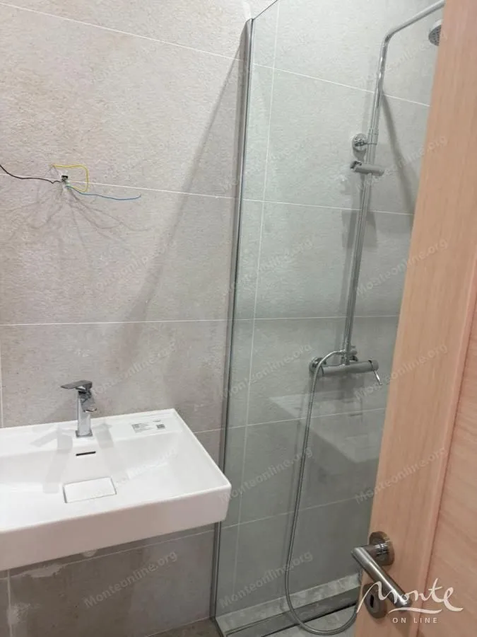 Prodaja, dvosoban stan, 113m², Tivat, Crna Gora