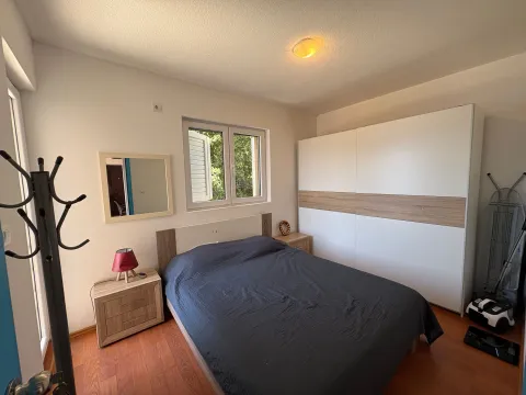 Rent, two bedroom apartment, 49m², Donja Lastva, Tivat - image 3