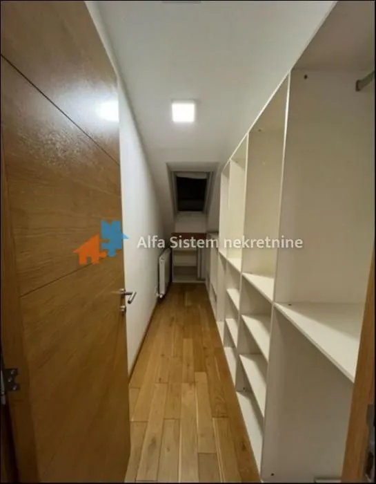 Rent, three bedroom apartment, 86m², Tašmajdan, Palilula Sve Podlokacije