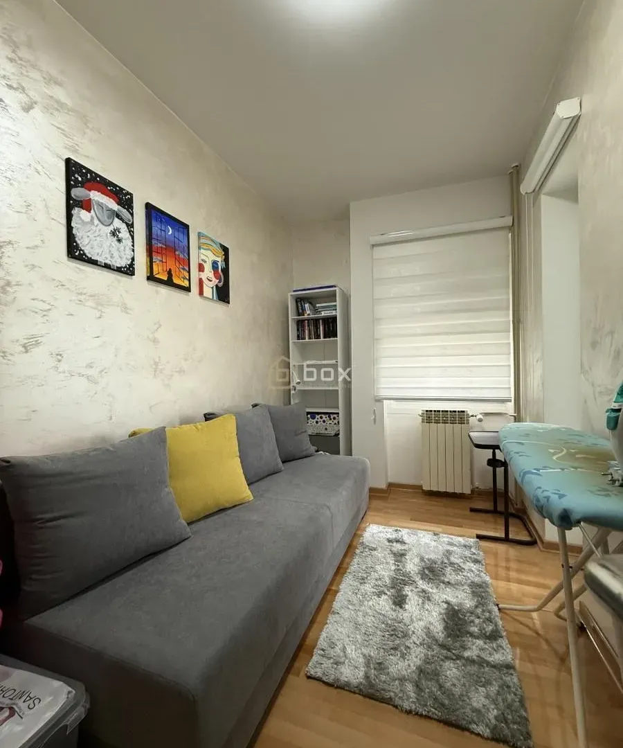 Prodaja, trosoban stan, 69m², Medijana, Niš