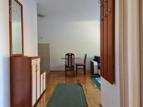 Izdavanje, dvosoban stan, 45m², Grbavica, Novi Sad Sve Podlokacije - image 5