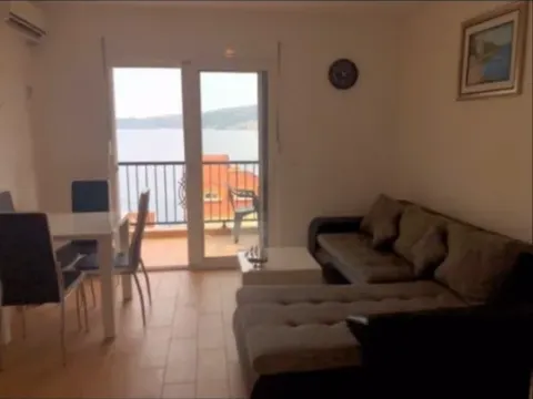 Izdavanje, jednosoban stan, 39m², Bijela, Herceg Novi - image 2