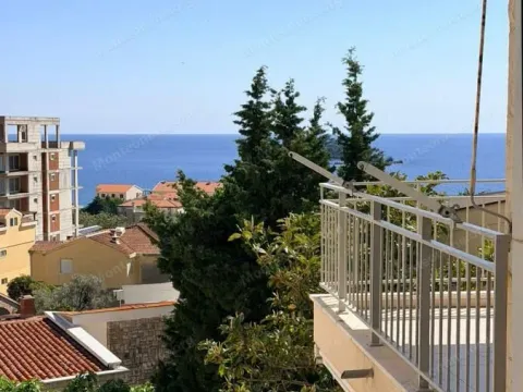 Sale, two bedroom apartment, 85m², Petrovac, Budva - image 11