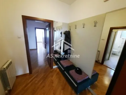 Izdavanje, stan, 172m², Vračar Hram, Vračar Sve Podlokacije - image 31