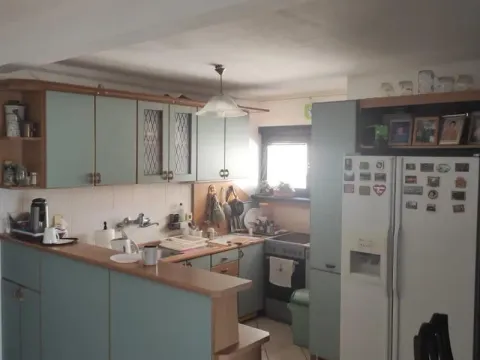 Sale, three bedroom apartment, 135m², Trošarina, Voždovac Sve Podlokacije - image 4
