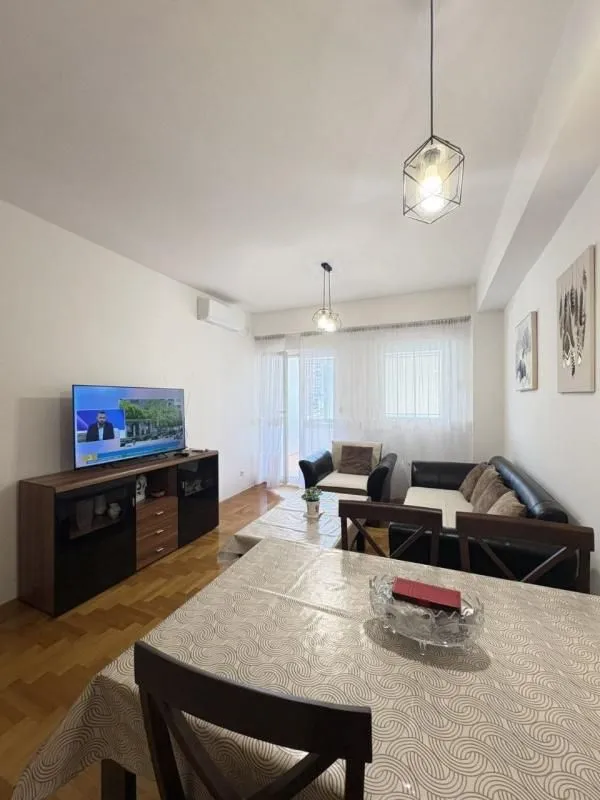 Rent, two bedroom apartment, 60m², City Kvart, Podgorica