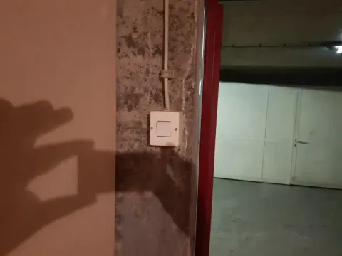 Rent, parking/garage, 17m², Grbavica, Novi Sad Sve Podlokacije - image 2