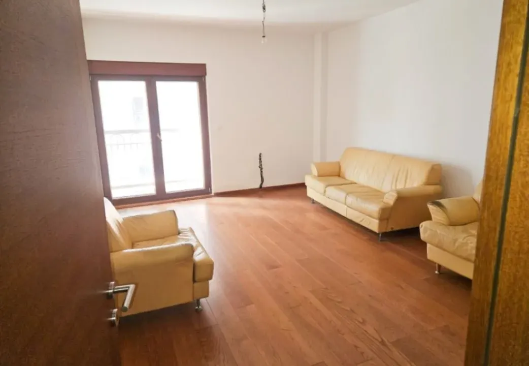 Prodaja, jednosoban stan, 59m², Vezirov Most, Podgorica