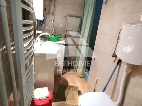 Prodaja, dvosoban stan, 51m², Zemun Gornji Grad, Zemun Sve Podlokacije - image 11