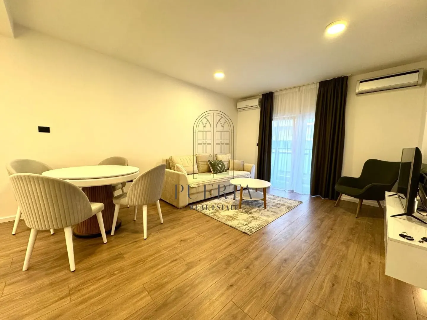 Rent, one bedroom apartment, 54m², City Kvart, Podgorica