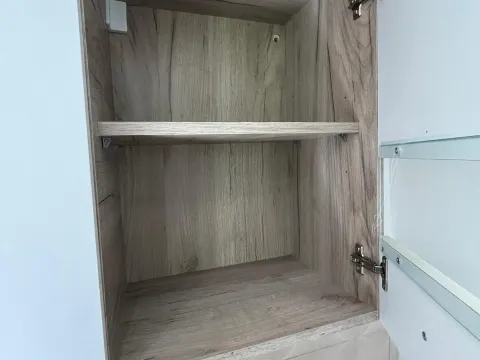 Rent, one bedroom apartment, 42m², Budva, Crna Gora - image 12