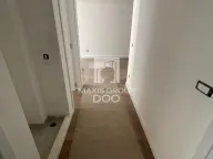 Prodaja, četvorosoban stan, 122m², Vračar Centar, Vračar Sve Podlokacije - image 3