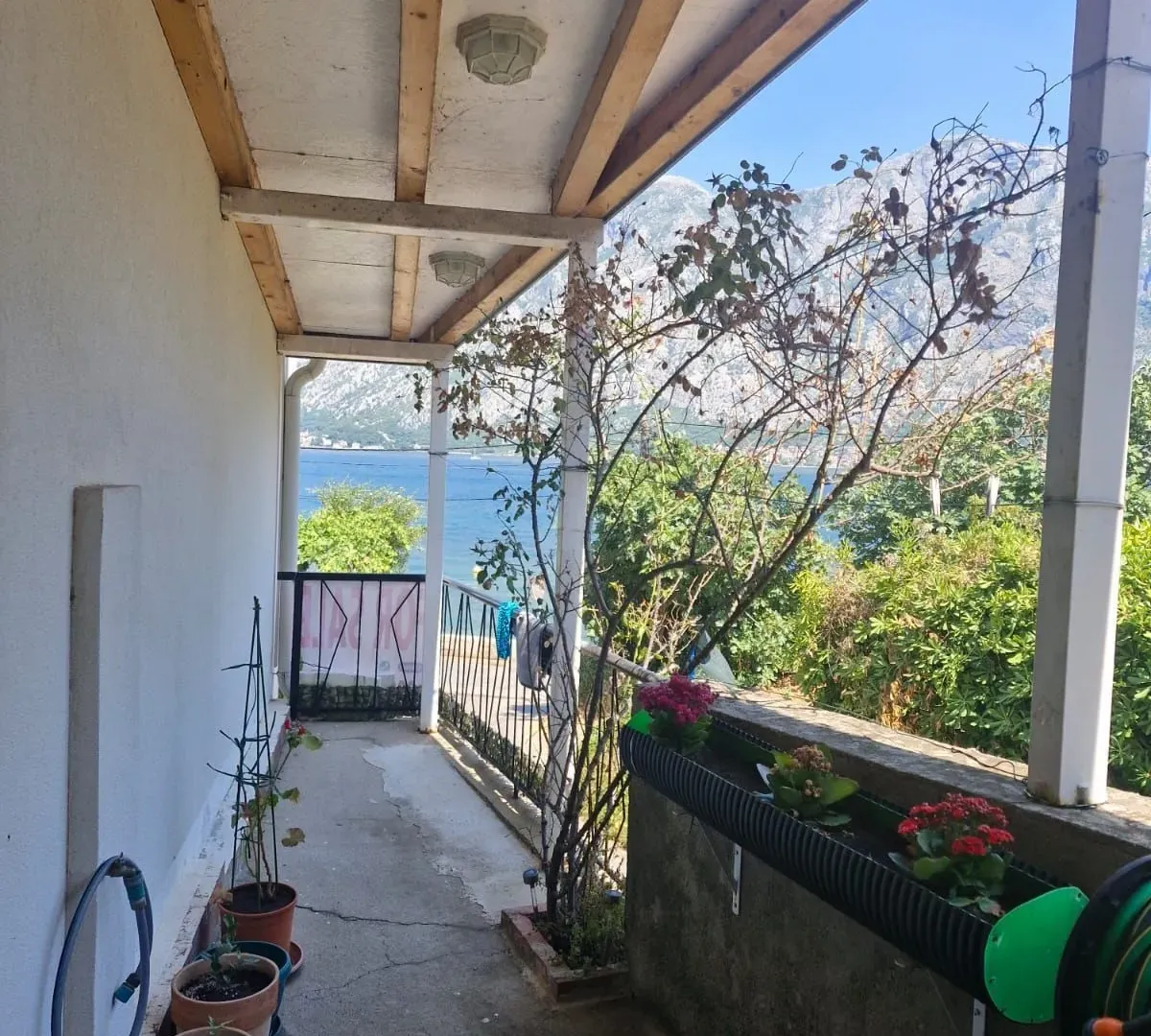 Sale, two bedroom apartment, 85m², Prčanj, Kotor