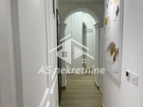Izdavanje, dvosoban stan, 55m², Stari Grad, Beograd - image 10