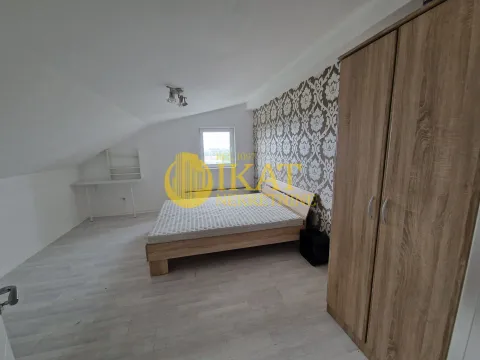 Izdavanje, trosoban stan, 75m², Vidikovački venac, Rakovica - image 2