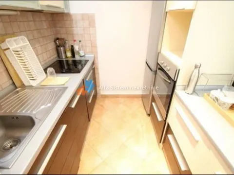 Rent, four bedroom apartment, 160m², Vračar Centar, Vračar Sve Podlokacije - image 27