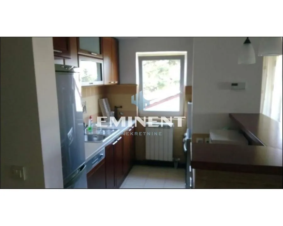 Rent, three bedroom apartment, 100m², Savski Venac, Beograd