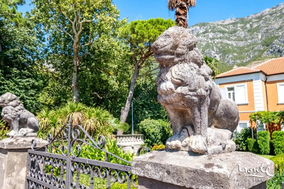Sale, house, 112m², Risan, Kotor