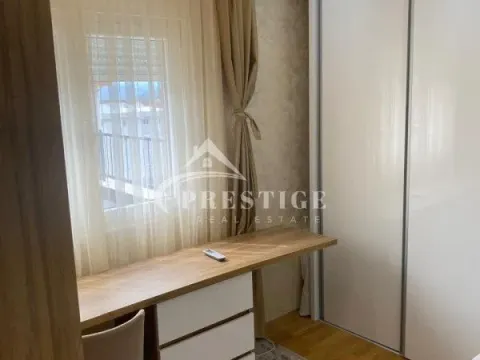 Izdavanje, dvosoban stan, 70m², Stari Aerodrom, Podgorica - image 9