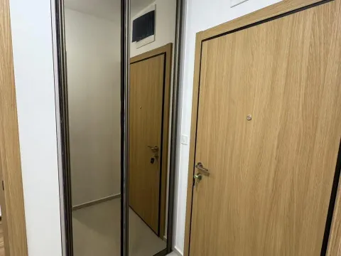 Izdavanje, jednosoban stan, 47m², City Kvart, Podgorica - image 4