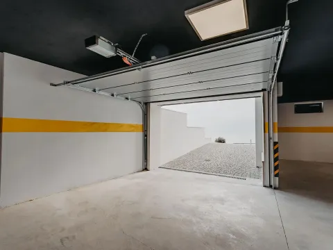 Izdavanje, ugostiteljski objekat, 1600m², Budva, Crna Gora - image 67