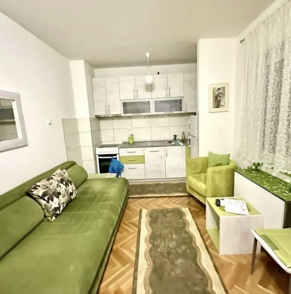 Rent, studio apartment, 30m², Blok 9, Podgorica