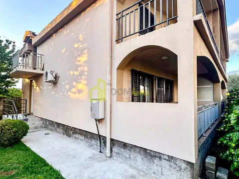 Izdavanje, kuća, 160m², Gornja Gorica, Podgorica - image 3