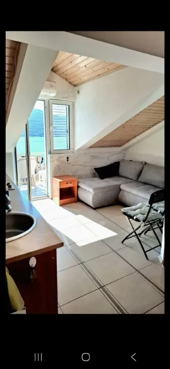 Rent, one bedroom apartment, 17m², Herceg Novi, Crna Gora