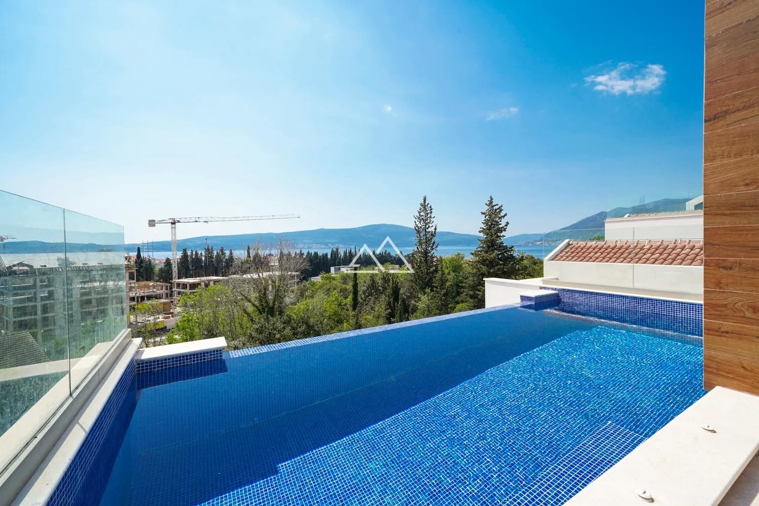 Prodaja, kuća, 286m², Donja Lastva, Tivat