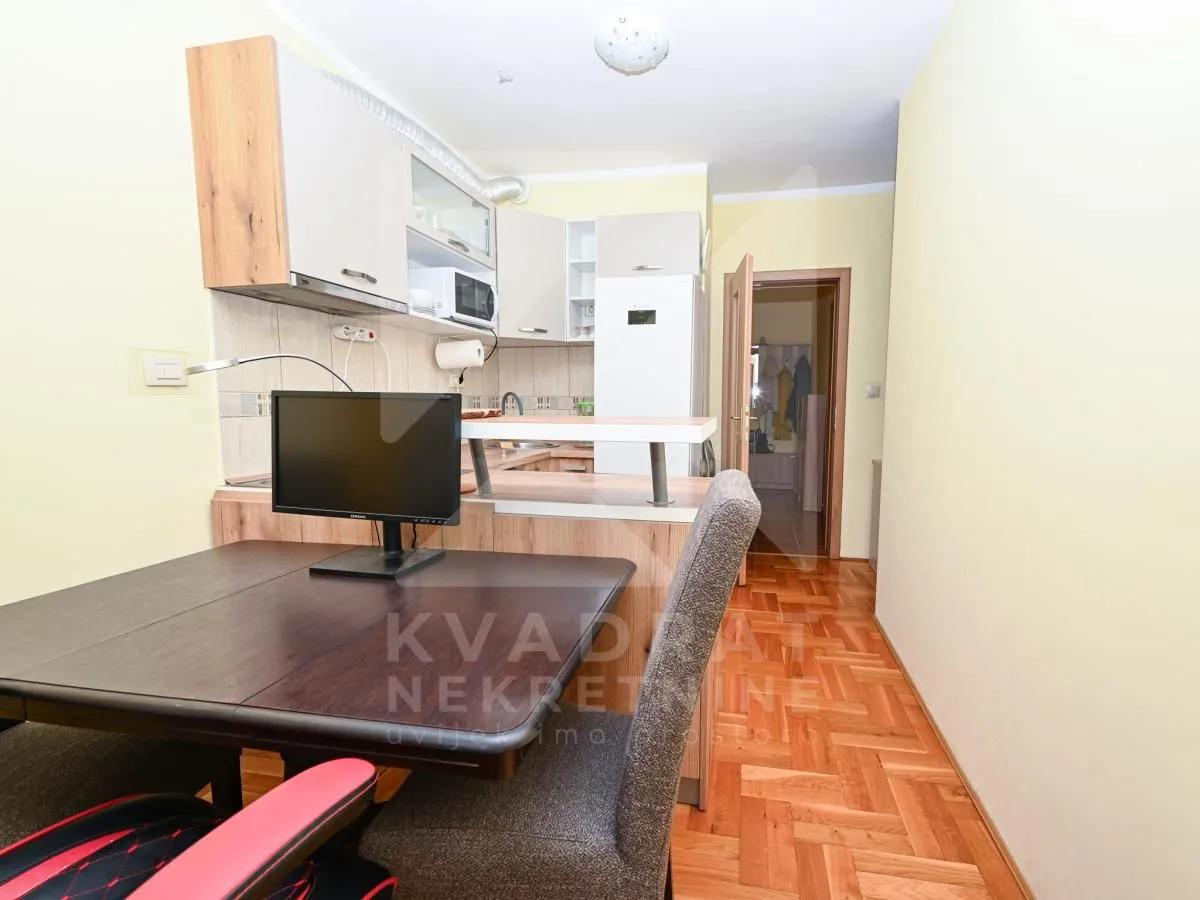 Prodaja, jednosoban stan, 46m², Momišići, Podgorica