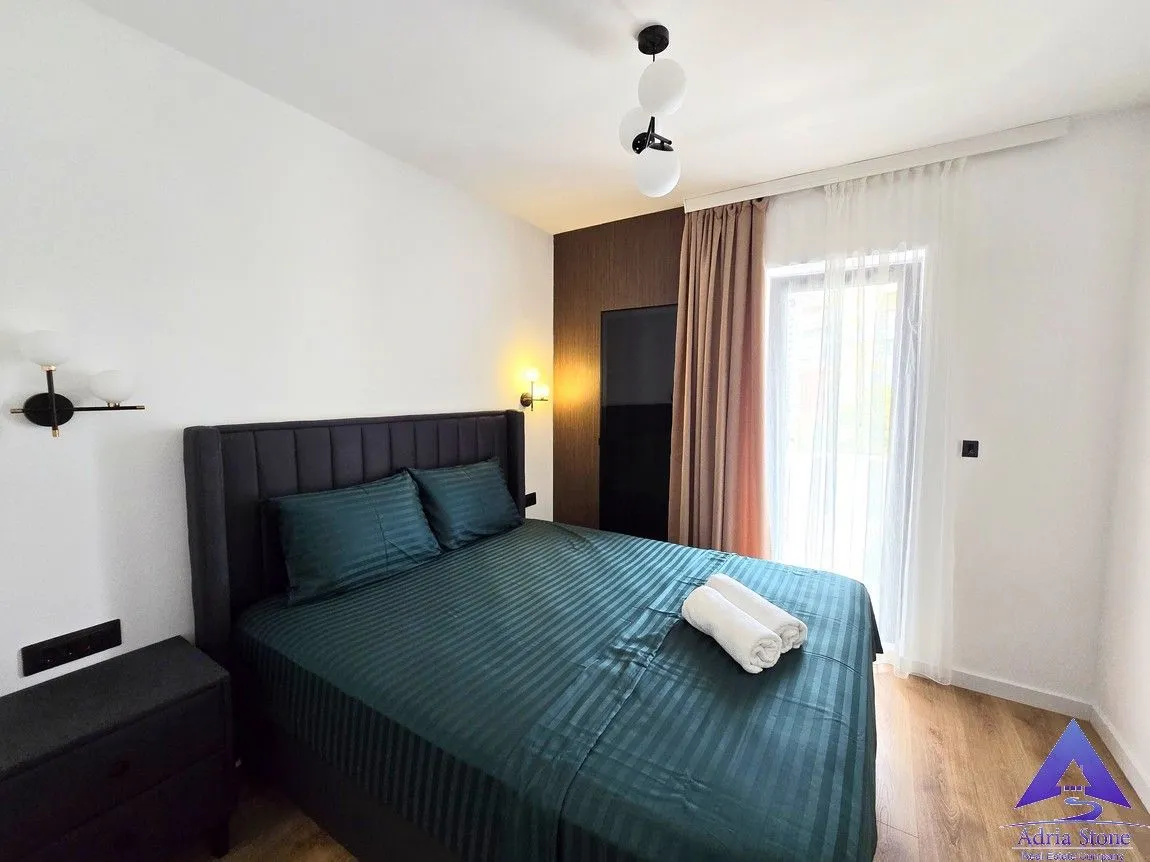 Rent, hospitality venue, 440m², Adok, Budva