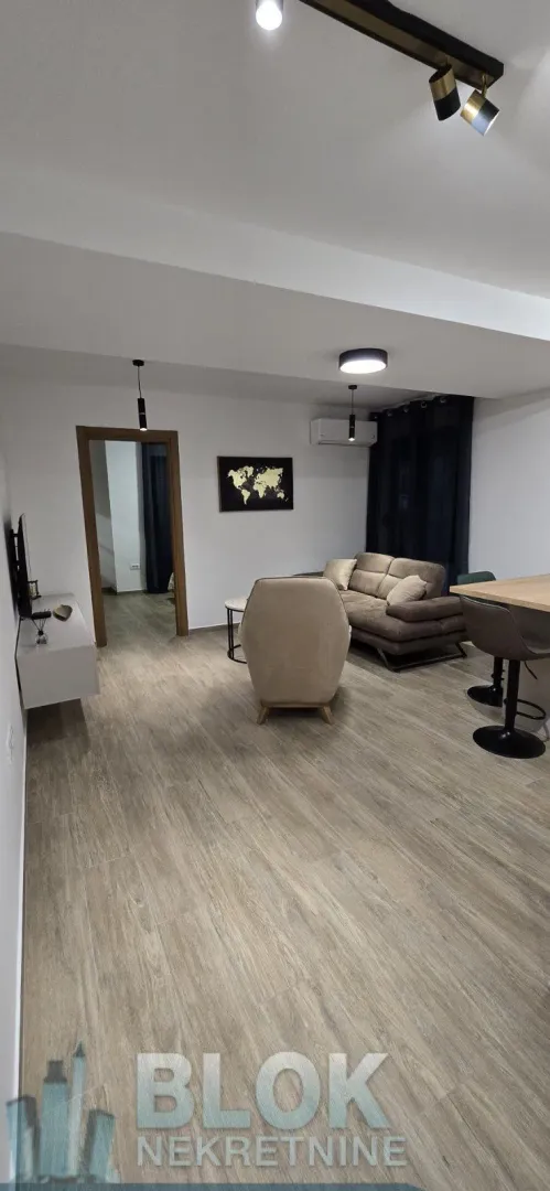 Rent, one bedroom apartment, 45m², Preko Morače, Podgorica