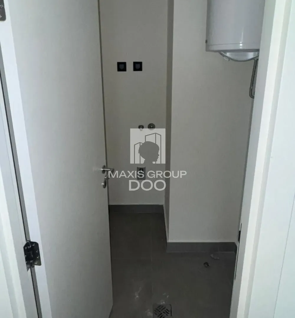 Sale, two bedroom apartment, 71m², Savski Venac, Beograd