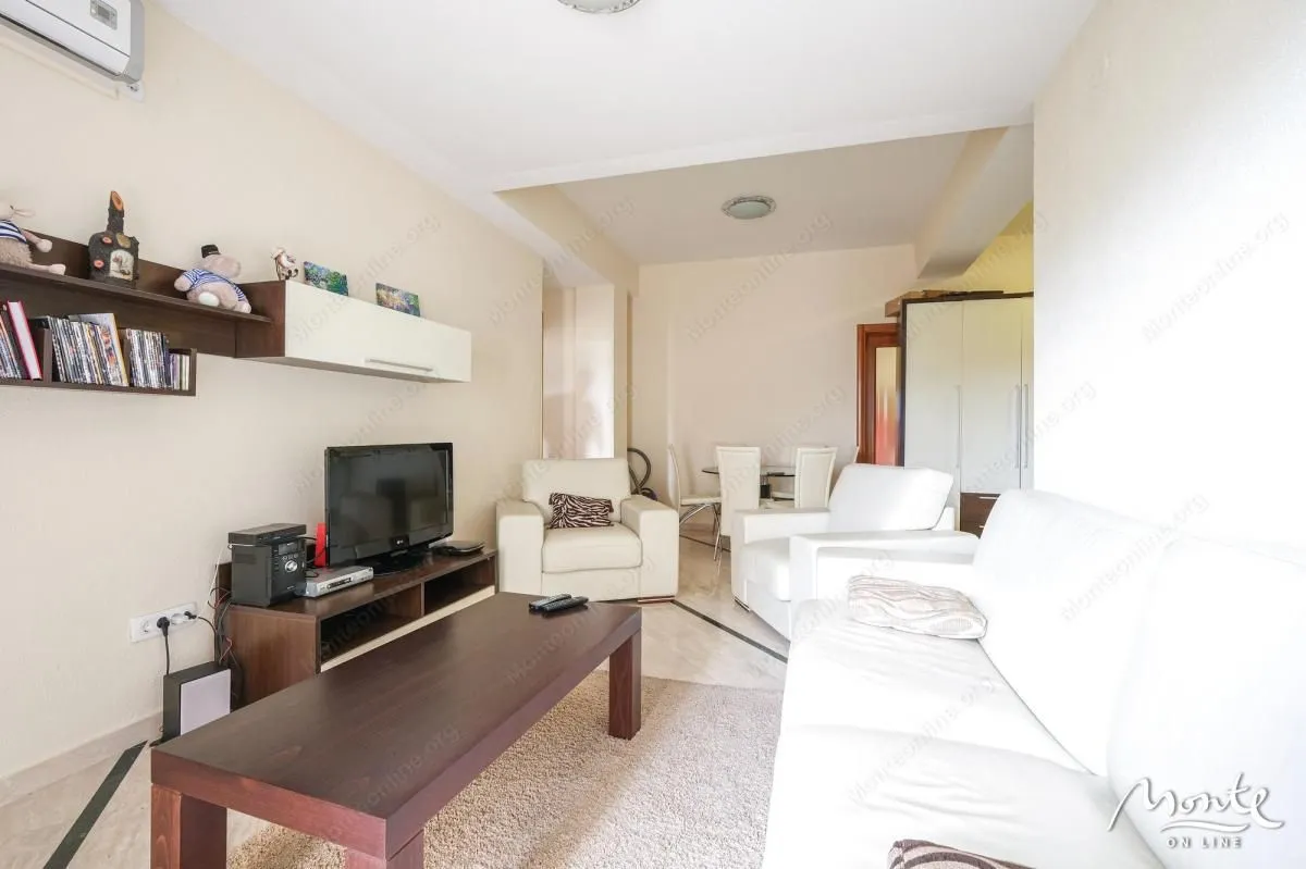 Prodaja, jednosoban stan, 64m², Igalo, Herceg Novi