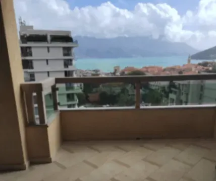 Rent, apartment, 70m², Centar, Budva - image 2
