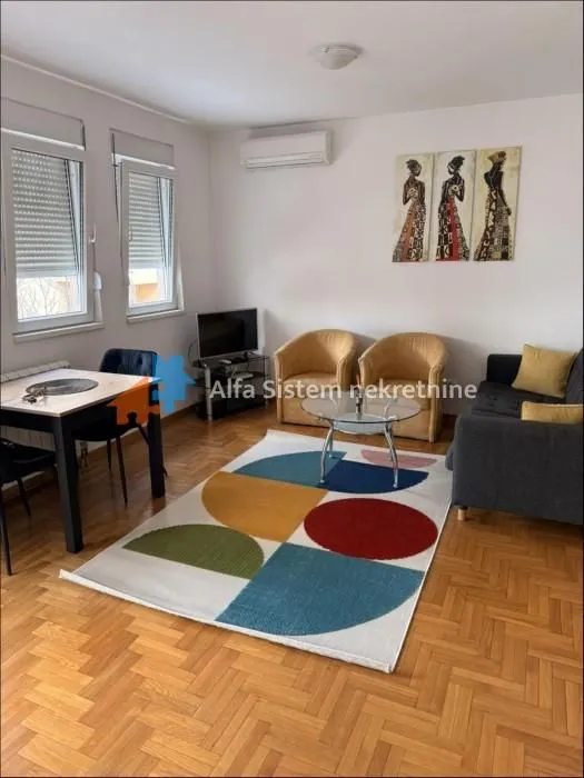 Izdavanje, stan, 38m², Lekino Brdo, Voždovac Sve Podlokacije