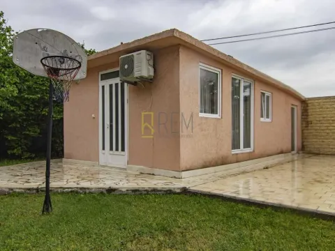 Prodaja, kuća, 400m², Danilovgrad, Crna Gora - image 7