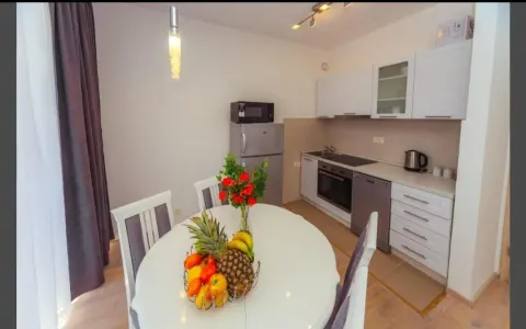 Rent, two bedroom apartment, 55m², Petrovac, Budva - image 4